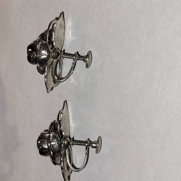 Vintage 1950 Rose Necklace, bracelet and earrings Set - Picture 7 of 9